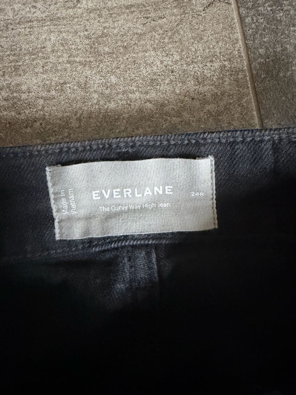 Everlane Curvy Way-High Jeans in Black - Picture 5 of 7